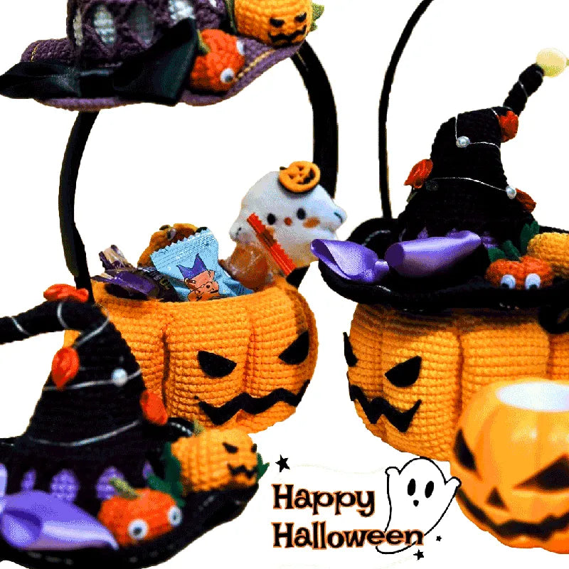 Halloween-themed crochet baskets with pumpkins and witches' hats on a white background.