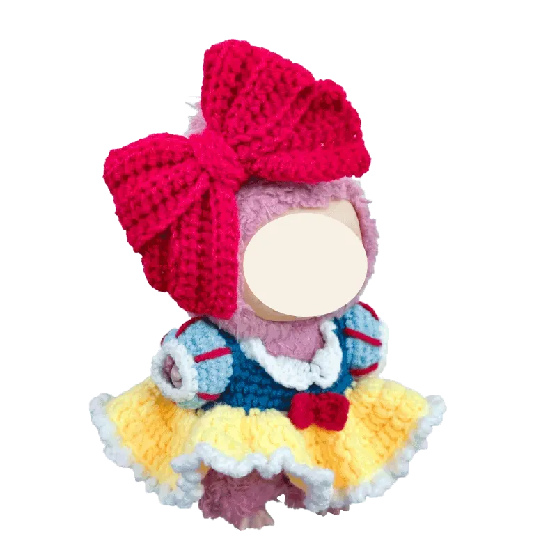 White plush collectible doll wearing a 17cm collectible doll clothes pattern dress by redbook