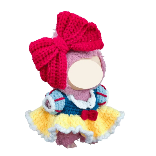 White plush collectible doll wearing a 17cm collectible doll clothes pattern dress by redbook